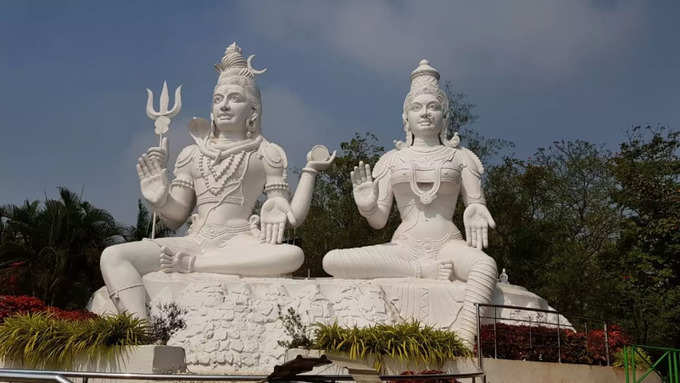 पाकिस्तान के अलावा इन देशों में भी है शिव मंदिर