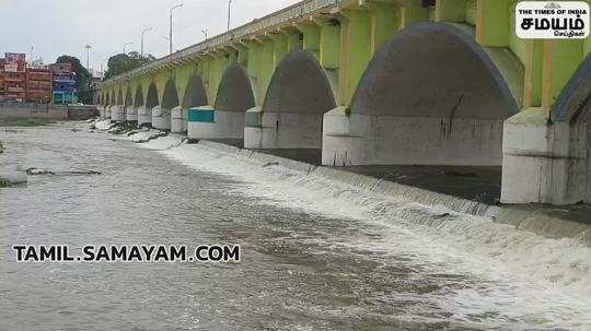 heavy water flow in vaigai river at madurai