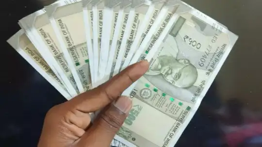 Atal Pension Yojana Scheme: தினமும் ரூ. 7 முதலீட்டில் மாதந்தோறும் 5000  ரூபாய் பெறலாம்.. அரசின் சூப்பரான திட்டம்!