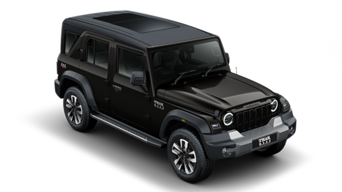 Mahindra Thar Roxx STEALTH BLACK