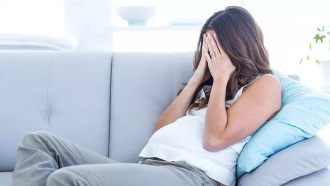 राउंड लिगामेंट दर्द कब गंभीर होता है? राउंड लिगामेंट दर्द कब गंभीर होता है?
