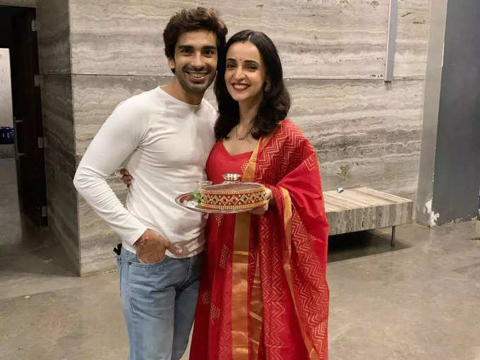 Sanaya Irani-Mohit Sehgal