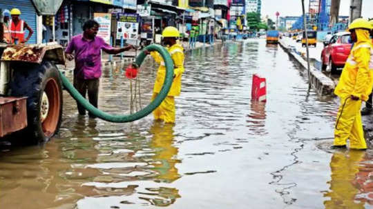 ஓ.எம்.ஆர் ரூட்டில் வந்த சிக்கல்... வடகிழக்கு பருவமழைக்கு முன்பு தப்பிக்குமா சென்னை?