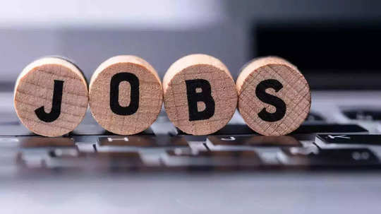 Karur Jobs : கரூர் மாவட்டத்தில் இவ்வளவு அரசு வேலையா! நீதித்துறை பணிக்கு விண்ணப்பிக்க இன்னும் 2 நாள் தான் டைம்