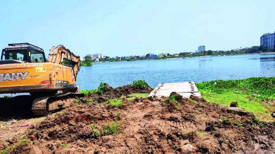 மேடவாக்கம் பெரிய ஏரி: இன்னும் ஆறே மாசம் தான்... என்னமா மாறப் போகுது பாருங்க மக்களே!