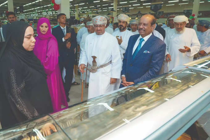 LuLu Hypermarket Al Mudhaibi opening