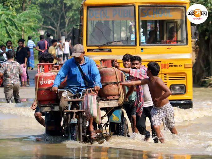 উদয়নারায়ণপুরের পরিস্থিতি ভয়াবহ