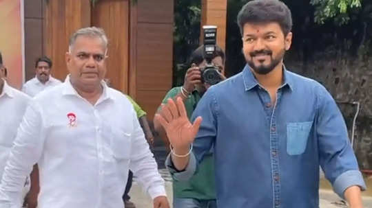 விஜய்யின் மாஸ்டர் பிளான்.. தவெக மாநாடு பணிகளுக்காக 30 குழுக்கள்.. பரபரக்கும் விக்கிரவாண்டி வி சாலை கிராமம்!