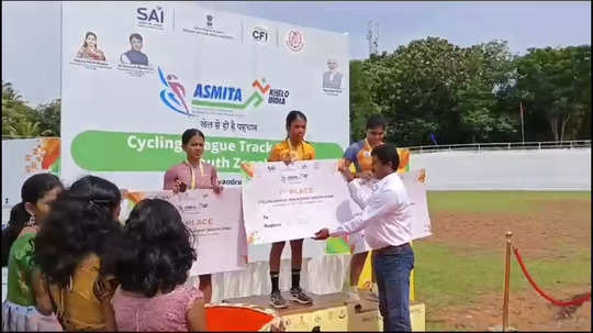 கேரள மண்ணில் கோவை மாணவி அசத்தல்! சைக்கிளிங் போட்டியில் பதக்கங்களை குவித்து அபாரம்!