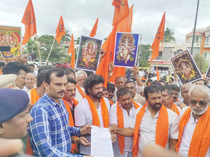 ಮೈಸೂರಿನಲ್ಲಿ ಪ್ರತಾಪ್ ಸಿಂಹ ಪ್ರತಿಭಟನೆ