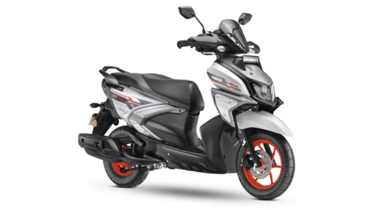 Yamaha RayZR 125 Street Rally: அப்டேட் செய்யப்பட்ட புதிய ரேZR 125 ஸ்ட்ரீட் ரேலி ஸ்கூட்டரை வெளியிட்டிருக்கிறது யமஹா