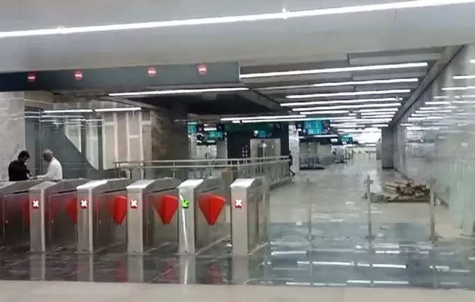 Metro 3 Subway: मेट्रो 3 भूमिगत मार्गिकेचे सर्वात मोठे बीकेसी स्थानक उद्घाटनासाठी सज्ज