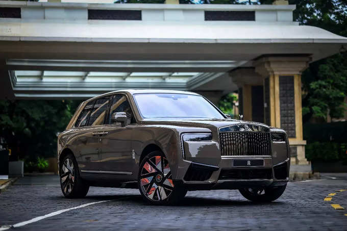 ROLLS ROYCE DEBUTS CULLINAN SERIES II