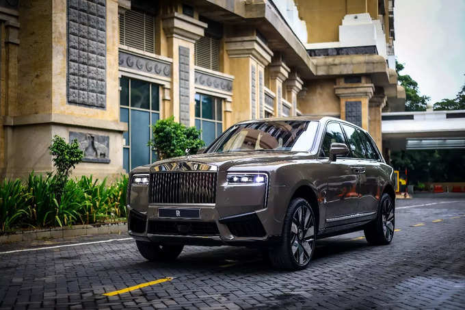 ROLLS ROYCE DEBUTS CULLINAN SERIES