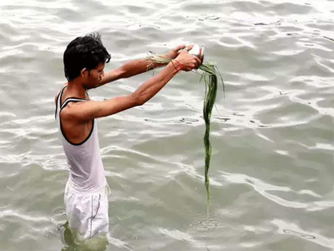 सर्वपित्त अमावस्या पर सूर्य ग्रहण का साया