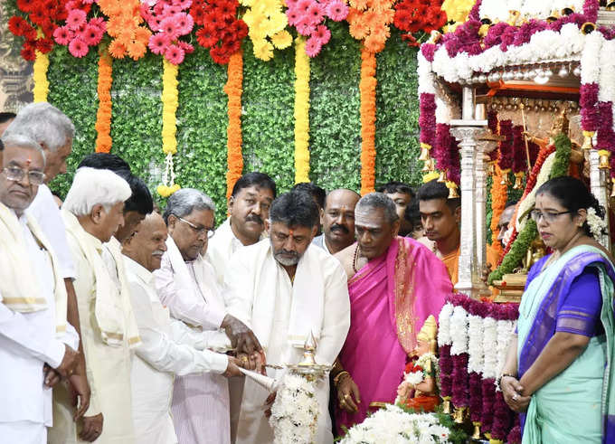 ದಸರಾ ಉದ್ಘಾಟನೆ