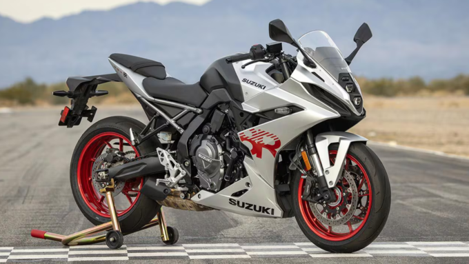 சுஸூகி GSX-8R போட்டியாளர்கள் மற்றும் விலை: