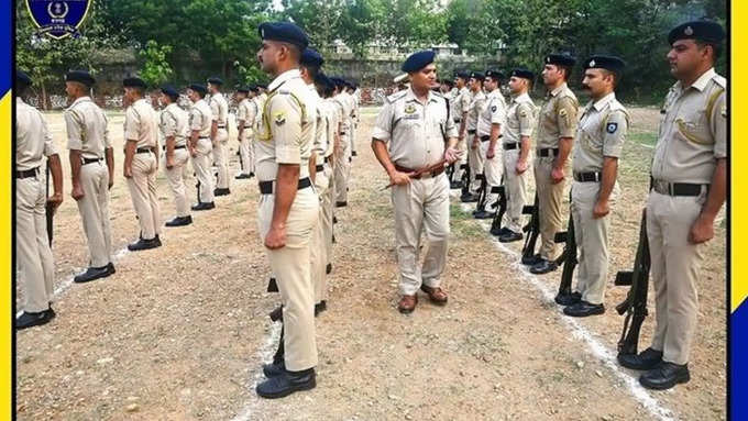 हिमाचल प्रदेश में पुलिस कैसे बनें?