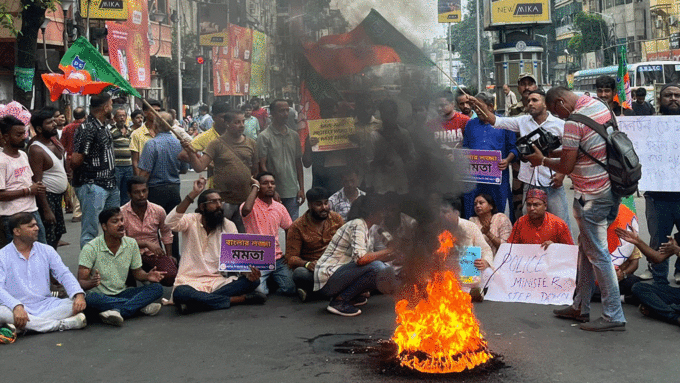 मुस्लिम है इसलिए पुलिस ने नहीं की कार्रवाई