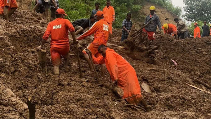 खोज और बचाव अभियान जारी