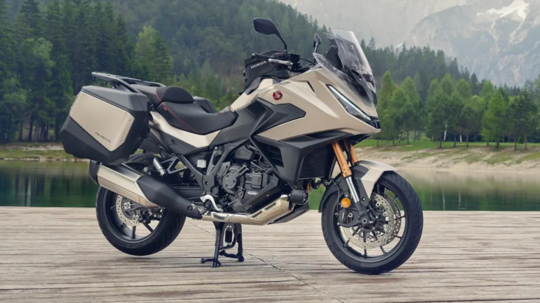 Honda NT1100: ஐரோப்பாவில் 2025ம் ஆண்டிற்கான அப்டேட் செய்யப்பட்ட NT1100 பைக்கை வெளியிட்டிருக்கிறது ஹோண்டா