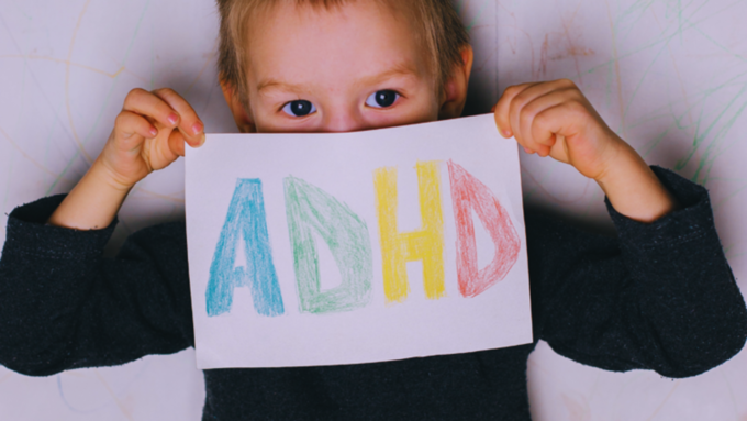 ADHD के लक्षणों को कैसे मैनेज कर सकते हैं