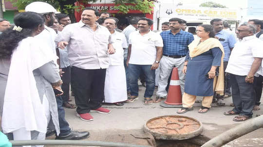 வடகிழக்கு பருவ மழை நடவடிக்கை: காஞ்சிபுரத்தில் அமைச்சர் காந்தி ஆய்வு!