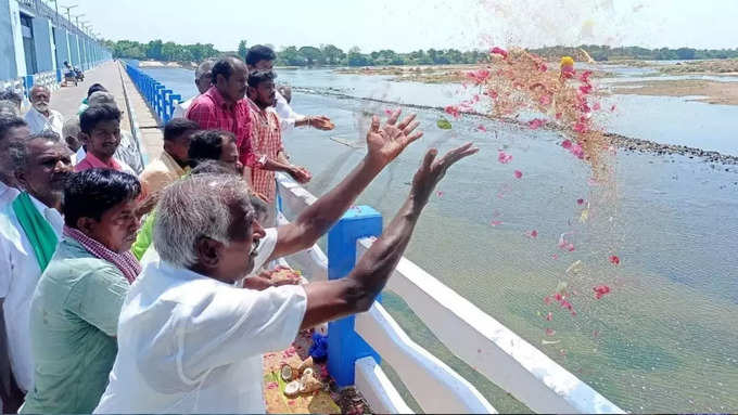 புராணங்கள் சொல்லும் காவிரியின் சிறப்பு :