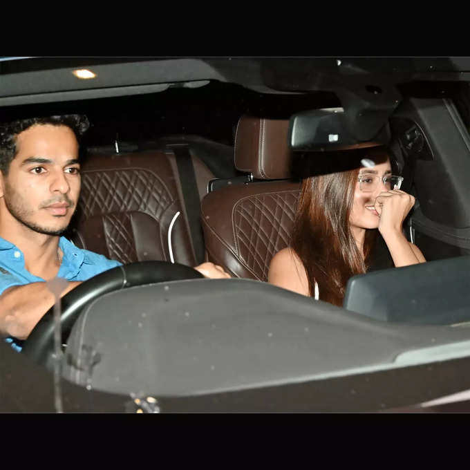 ishaan khatter spotted with chandni bainz