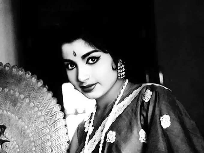 jayalalithaa-young