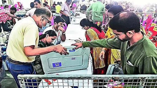 Vidhan Sabha Election: मतटक्का बिनचूकच, महाविकास आघाडीच्या आक्षेपांवर मुख्य निवडणूक कार्यालयाचे स्पष्टीकरण