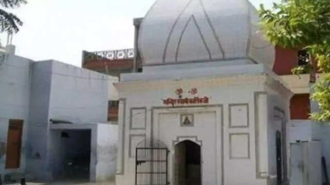 कार्तिकेय मंदिर में महिलाओं के प्रवेश पर पाबंदी 