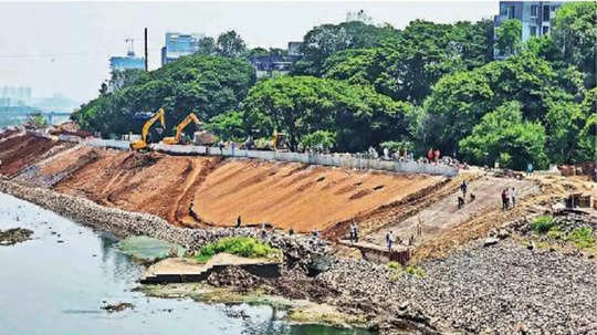 Pune Pending Works: प्रलंबित कामांना गती मिळावी