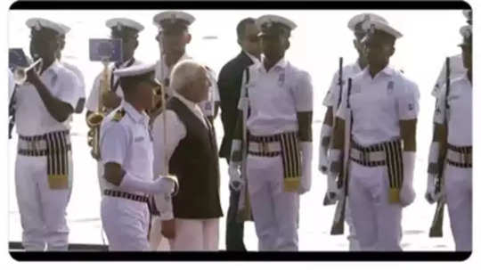 Indian Navy Day: नौदलाला 'राफेल'चे बळ; वैशिष्ट्य काय? सध्याची शक्ती किती?