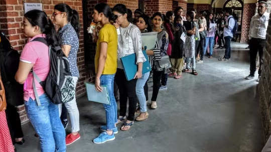 Pharmacy admission 2024-25: फार्मसीच्या प्रवेशप्रक्रियेचा तिढा सुटला, महाविद्यालयीन स्तरावरील प्रवेशफेरी सुरू होणार