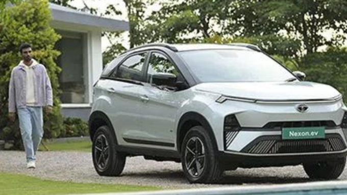 Tata Nexon EV पर भी अच्छी-खासी छूट