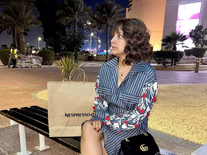 hina-khan-abu-dhabi