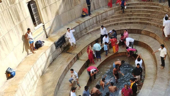 कैसे पहुंचे खाटू श्याम मंदिर