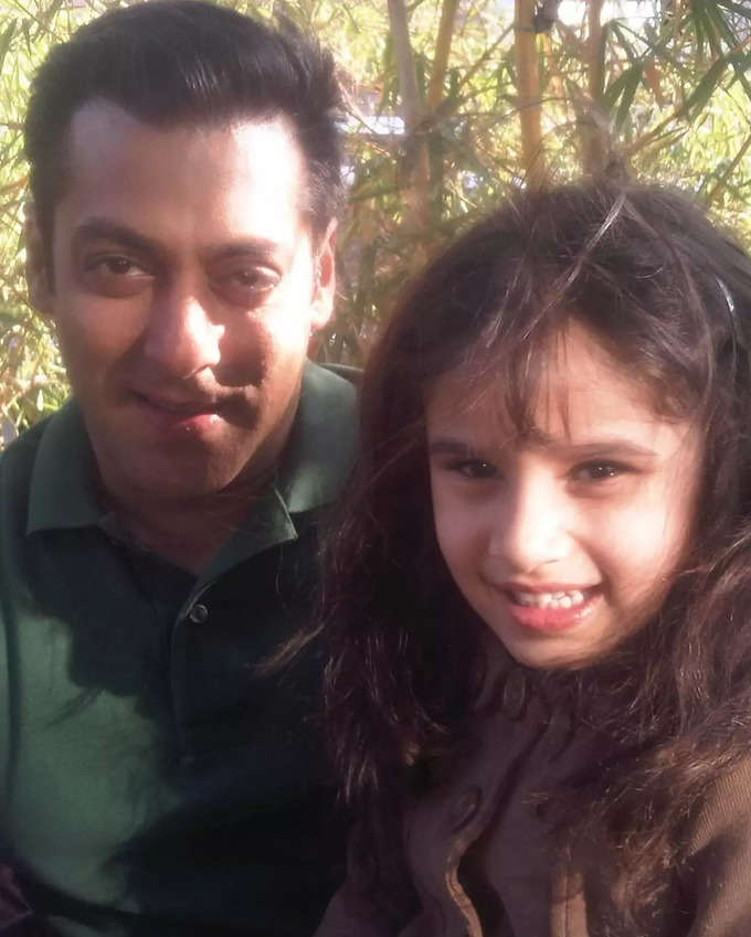 Rasha Thadani Salman Khan throwback pictures,