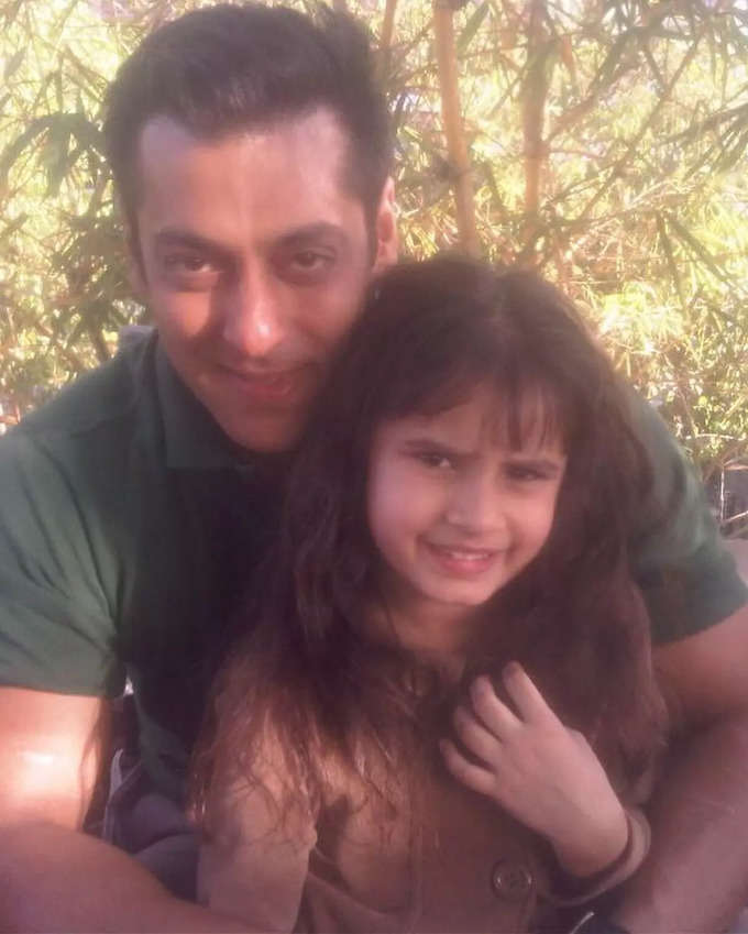 Rasha Thadani Salman Khan throwback pictures