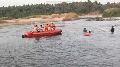 ഭാരതപ്പുഴയിൽ നാലംഗം കുടുംബം ഒഴുക്കിൽപ്പെട്ട് ഒരു മരണം; കാണാതായവർക്കായി തിരച്ചിൽ തുടരുന്നു