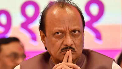 Ajit Pawar : परिवर्तन आघाडीमुळे 'घड्याळ' गायब? स्थानिक स्वराज्य संस्थाच्या निवडणुकीत 'टिक् टिक्' राहणार बंद?