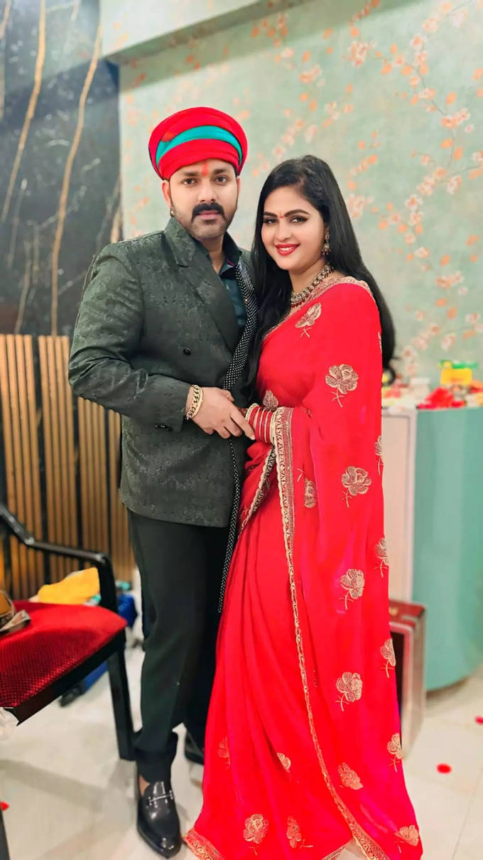 Pawan Singh and Chandani Singh