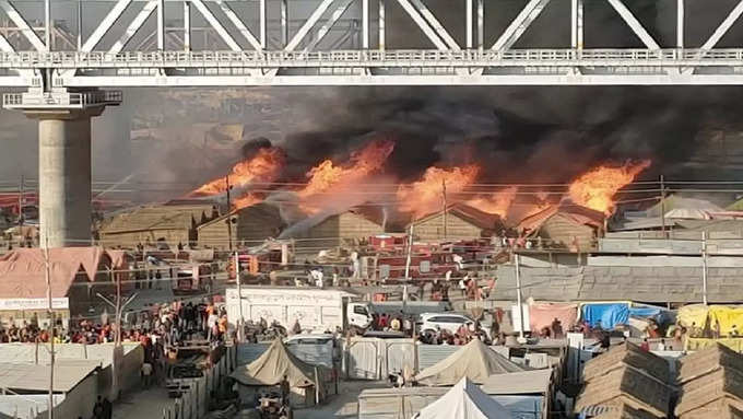 Mahakumbh 2025 Fire News3