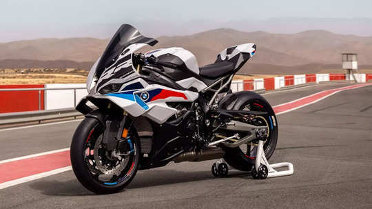 அப்டேட் செய்யப்பட்ட 'S 1000 RR' 4 சிலிண்டர் பைக்கை இந்தியாவில் வெளியிட்டுள்ளது BMW