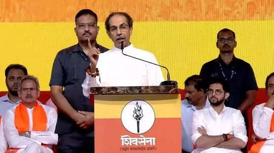 Uddhav Thackeray: अंगावर आलात, तर वळ घेऊन जाल; उद्धव ठाकरे यांची अमित शहांवर घणाघाती टीका