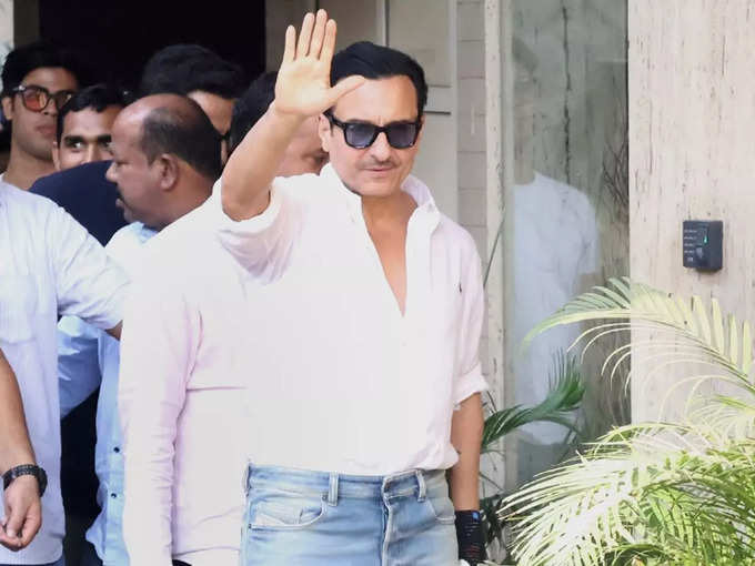 saif-ali-khan-after-dischar