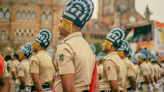 ആർപിഎഫ് കോൺസ്റ്റബിൾ: ഉദ്യോഗാർഥികൾ കാത്തിരുന്ന പരീക്ഷയുടെ തീയതിയായി, വിശദവിവരങ്ങളറിയാം