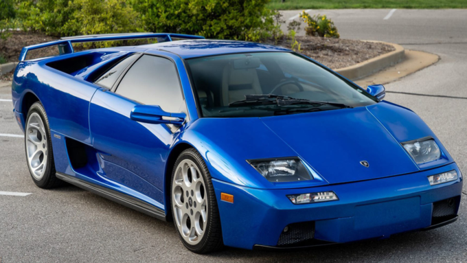 Lamborghini Diablo VT Roadster की कीमत 3.5 करोड़ रुपये से ज्यादा