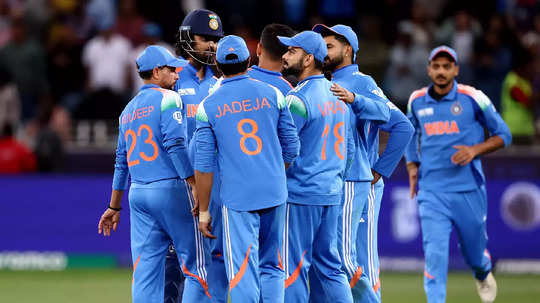 IND vs AUS: തുടർച്ചയായ പതിനാലാം തവണയും ആ നിർഭാഗ്യം ഇന്ത്യക്കൊപ്പം; ചാമ്പ്യൻസ് ട്രോഫി സെമിയിൽ ഓസ്ട്രേലിയക്ക് ബാറ്റിങ്